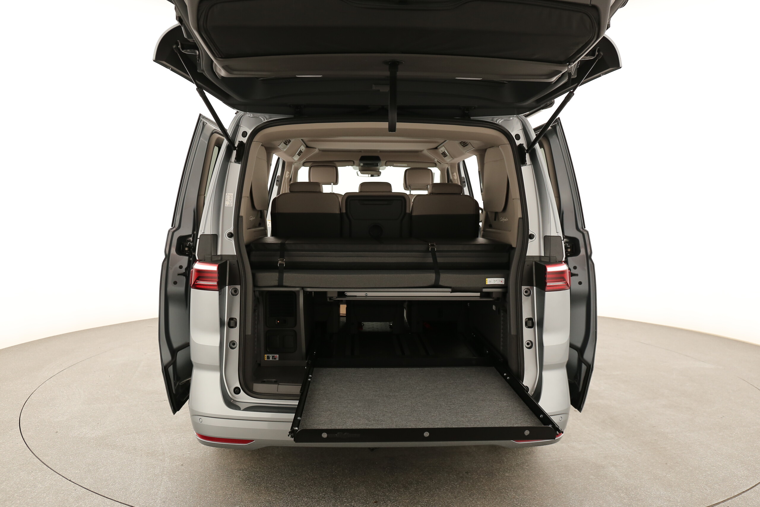 Heckauszug VW California Beach T7